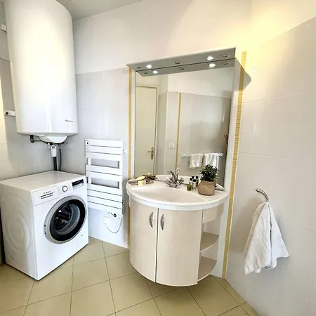 Apartment Sr140-303 Appt 2 Pieces 4 Couchages St Raphael Saint-Raphaël